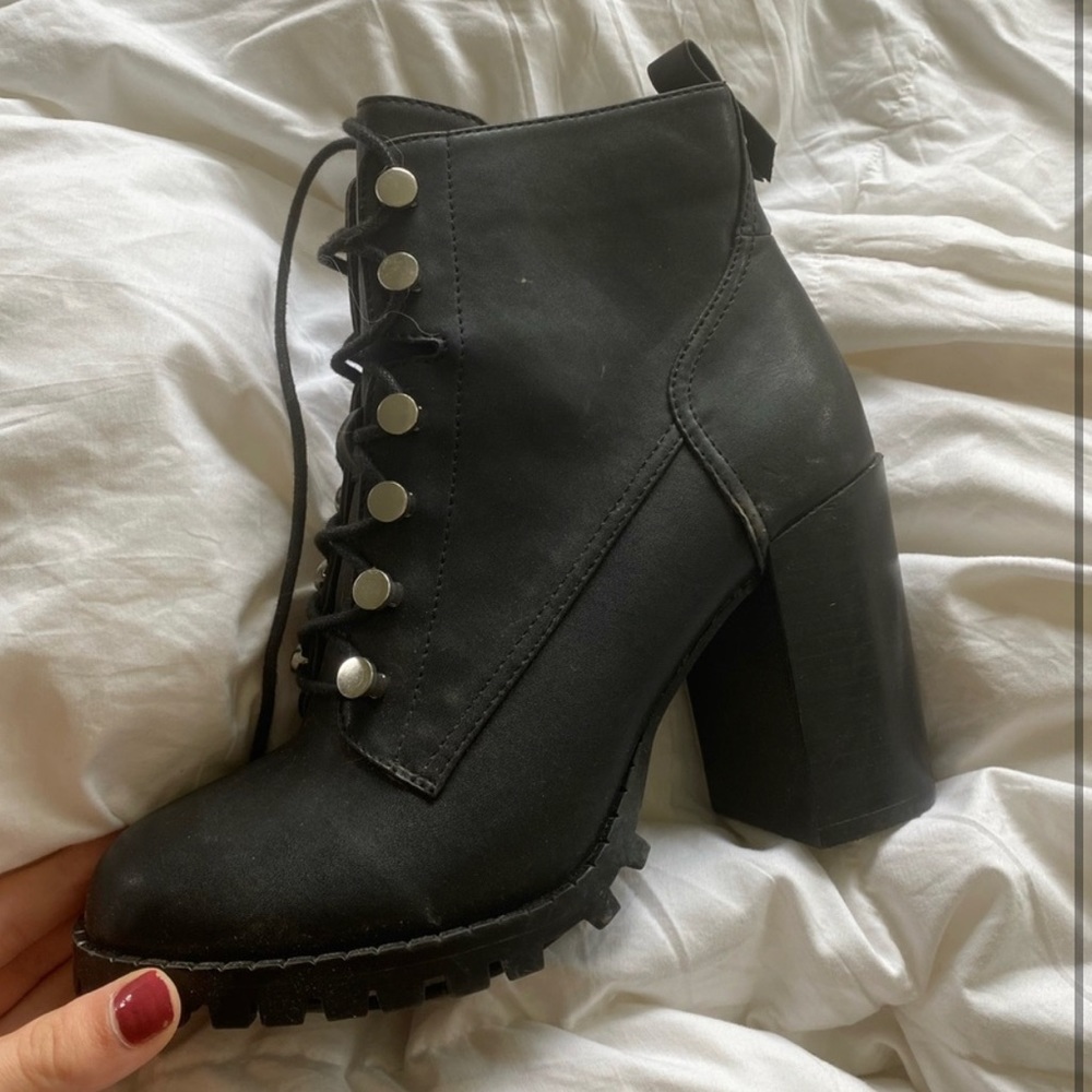 Black boots